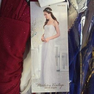 "Modern Vintage" Style Gown by Alfred Angelo